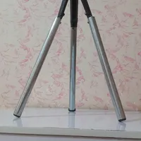 سه پایه گوشی