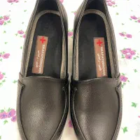 کفش زنانه طبی سایز ۳۸ نو