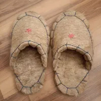 دمپایی نمدی دستساز ، کفش نمدی|کیف، کفش، کمربند|پرند, فاز ۵|دیوار