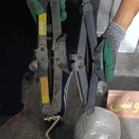 جک ، آچار چرخ ، شبرنگ، بکسل بند در تعداد