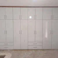 کمددیواری سفید متالیک ۰۶ترکیب با تیک|جاکفشی، کمد، دراور|اردبیل, |دیوار