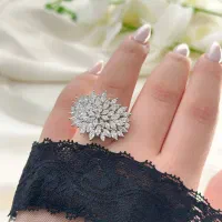 مدال ورساچی نقره|بدلیجات|تهران, مرزداران|دیوار