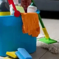 نظافتچی خانم