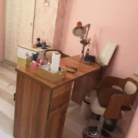 اجاره اتاق در سالن زیبایی|خدمات آرایشگری و زیبایی|کرج, کوی ایثار|دیوار