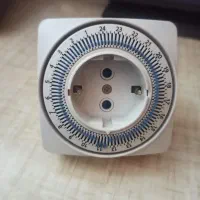 پریز تایمر دار