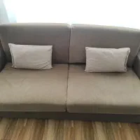 مبل راحتی بدنه فلزی و محکم و استخون دار