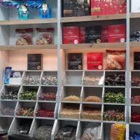 دکور|کتابخانه، شلف، قفسههای دیواری|کاشمر, |دیوار