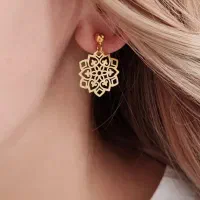 طراحی طلا ومروارید با وزن دلخواه و بودجه شما|جواهرات|تهران, پونک|دیوار