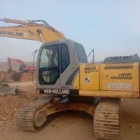 فروش بیل مکانیکی زنجیری ۲۱۵ نیوهلند