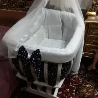 تخت گهواره ای کودک|اسباب و اثاث بچه|بستان آباد, |دیوار