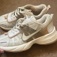 کفش اسپرت نو نو