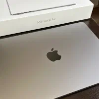 مک بوک M2