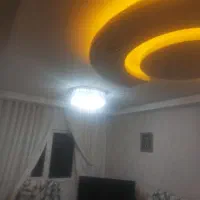 یک جفت لوستر آویزی