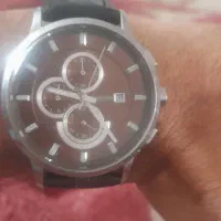 یک عدد ساعت دیجیتال  سه کاره