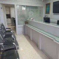 کارمند اداری. حسابدار خانم با سابقه کار