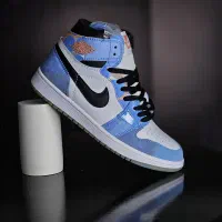 کتونی نایک ایر جردن 1 ساقدار اسپایدرورس آبی استایل