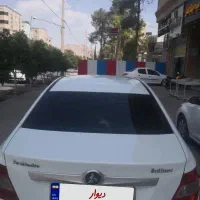 بریلیانس 230 مدل آخر 96 بدون رنگ کم کار|خودرو سواری و وانت|شیراز, شهرک ولیعصر|دیوار