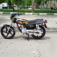 موتور سیکلت احسان (۲۰۰)۱۴۰۲