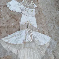 لباس جشن|لباس|کاشان, مفتح|دیوار