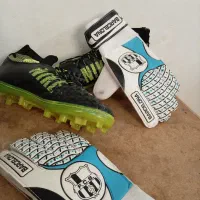 کفش فوتبال دستکش دروازه بانی|کیف، کفش، کمربند|سامان, |دیوار