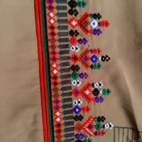 دوچگرون|لباس|راسک, |دیوار