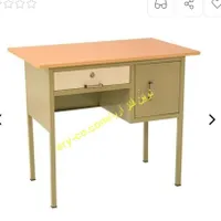 میز کاملا سالم