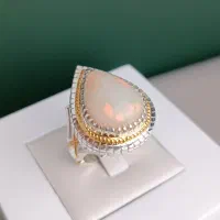 اوپال سفید رکاب دستساز کد ۱۹۶۸|جواهرات|تهران, چوب تراش|دیوار