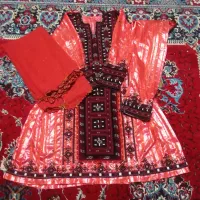 لباس مجلسی|لباس|سراوان, |دیوار
