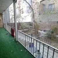 ۲۰۰ متر موقعیت اداری / حیاط در اختیار / برق آلستوم