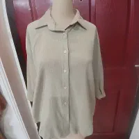 تعدادی لباس زنانه نو و در حد نو و کار کرده