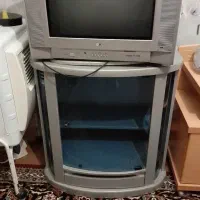 تلویزیون ۱لجی ۲۱ کارکرده بامیز بدو ن دجیتال