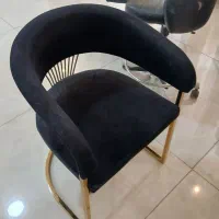 دوعددصندلی کوتاهی،یک عدد صندلی اصلاح