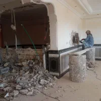 تخریب دیوارتعقیرات داخلی منزل استا،بنا بنافقط،زنگ