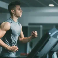 استخدام مربی بدنسازی