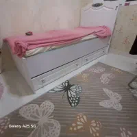 تخت|تخت و سرویس خواب|تهران, قلمستان|دیوار
