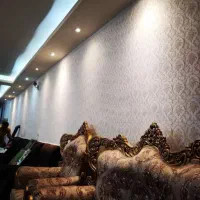 طرح کاغذدیواری بارنگ ونقاشی ساختمان