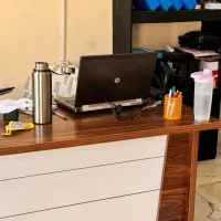 بازاریاب تلفنی حرفه ای حضوری