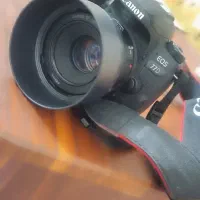 دوربین 77d  درحد