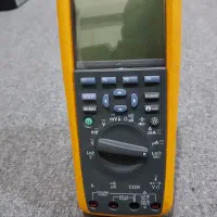 ولتمتر فلوک یا فلاک