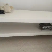میز تلویزیون یا میز آرایش ikea|بوفه، ویترین، کنسول|کیش, |دیوار