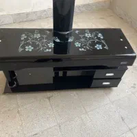 میز تلوزیون ضد ضربه