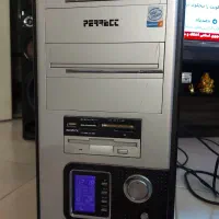 کیس کامپیوتر با لوازم اضافی