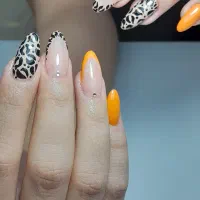 تخفیف درسالن زیبایی مونیکا خدمات ناخن،مژه،مو