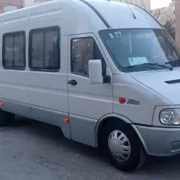 مینی بوس