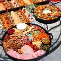 فینگرفود،سینی مزه و نان پنیر عقد|خدمات پذیرایی، مراسم|شیراز, قصرالدشت|دیوار