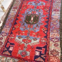 فرش دستباف سه و دومتری