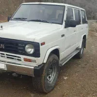 نیسان پاترول چهار در شش سلند