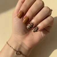 کاشت ناخن ترمیم ناخن ژلیش دست و پا منیریه تخفیف50٪|خدمات آرایشگری و زیبایی|تهران, منیریه|دیوار