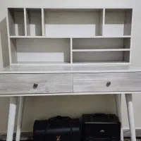 میز تحریر با کتابخانه سفید شلف کامپیوتر