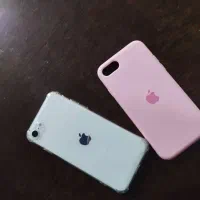 آیفون se2020 سفید در حد نو